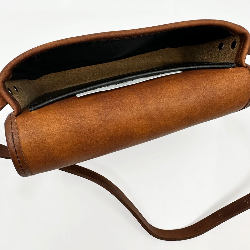 Oberon Design Leather Women's Cell Phone Handbag, Becca, Hart Times Interior