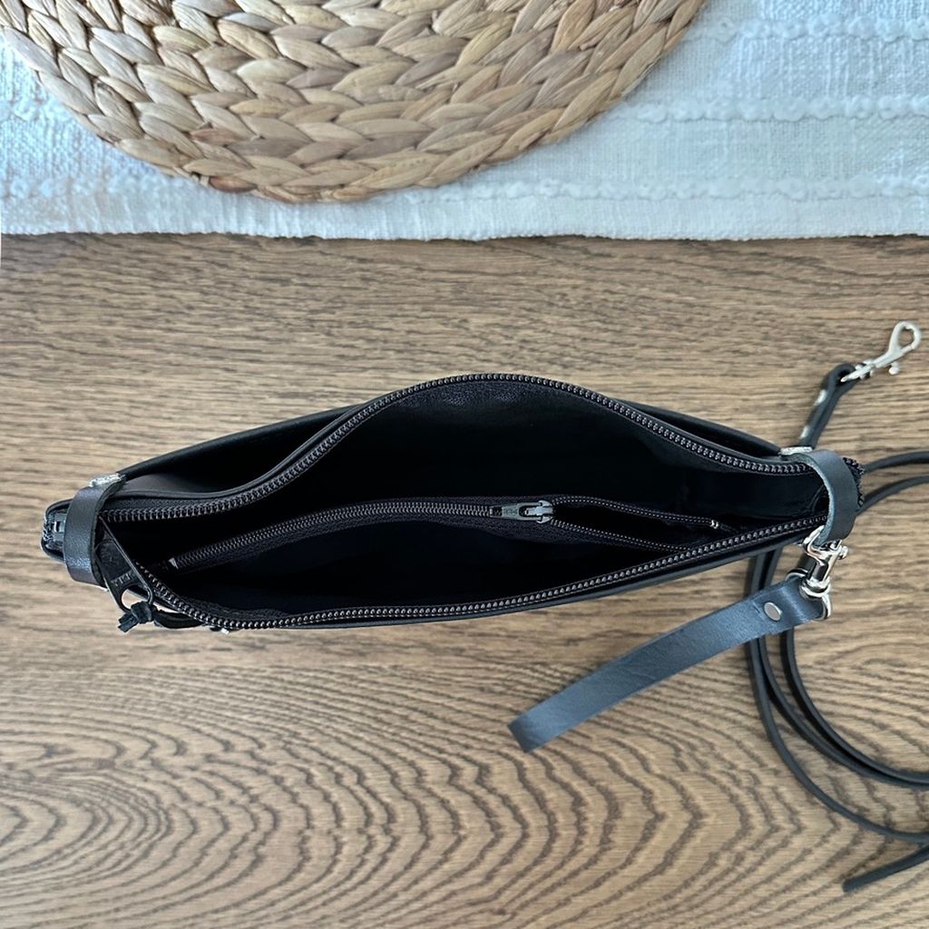 Oberon Design Leather Women's Crossbody Convertible Wristlet Handbag, Interior